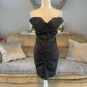 Betsy & Adam by Linda Bernell ruched cocktail dress